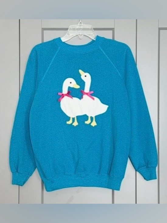 Vintage Tops - Vintage 1980s/90s Goose Appliqué Sweatshirt Hanes 50/50 Blue Women’s Size Medium